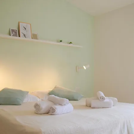 Dimora In Stile Mediterraneo - 5min Budoni Appartement