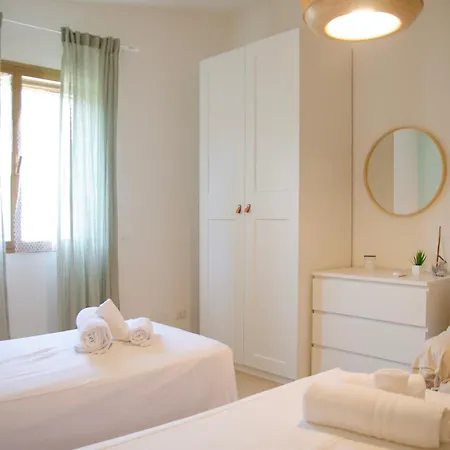 Dimora In Stile Mediterraneo - 5min Budoni Apartment *